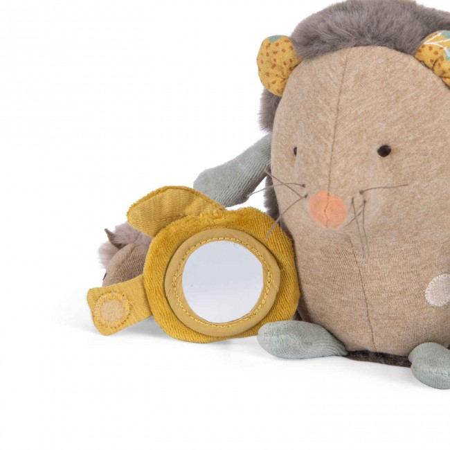 Activity hedgehog Trois Petits Lapins