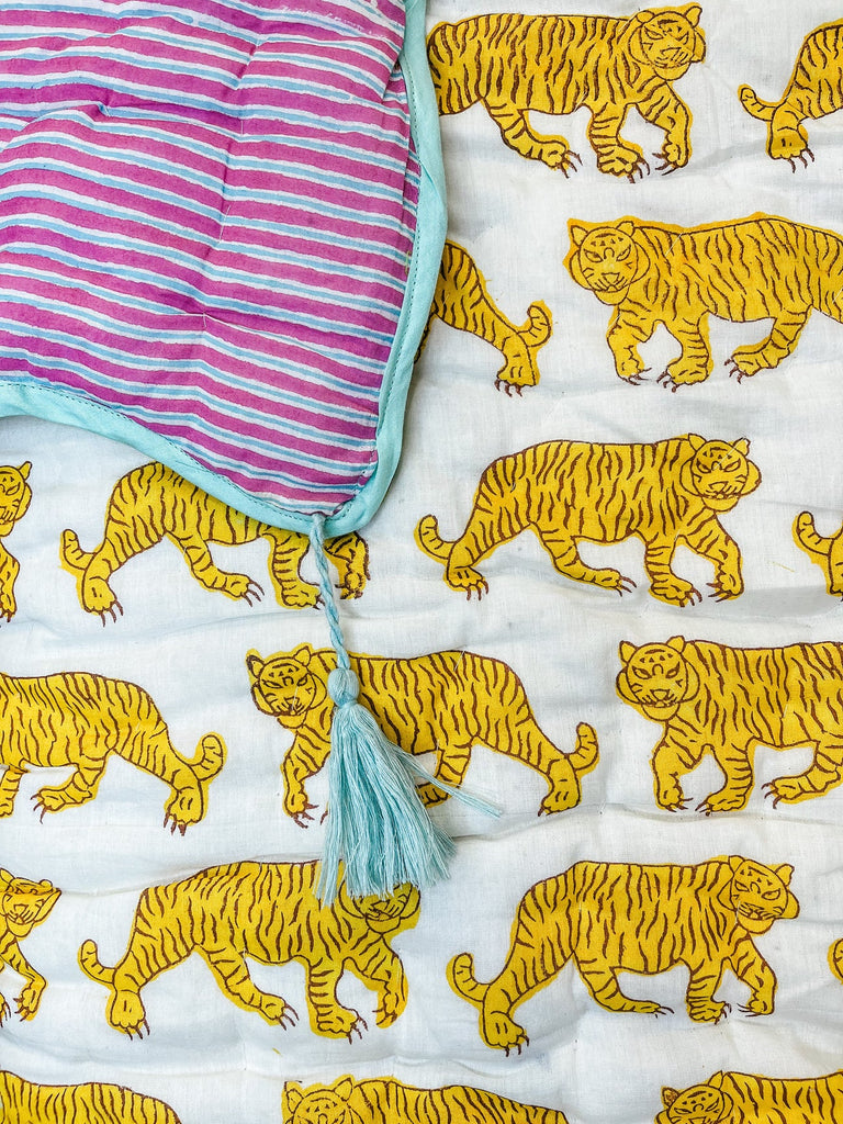 Handmade Scallop Block Print Children's Quilt - Tiger